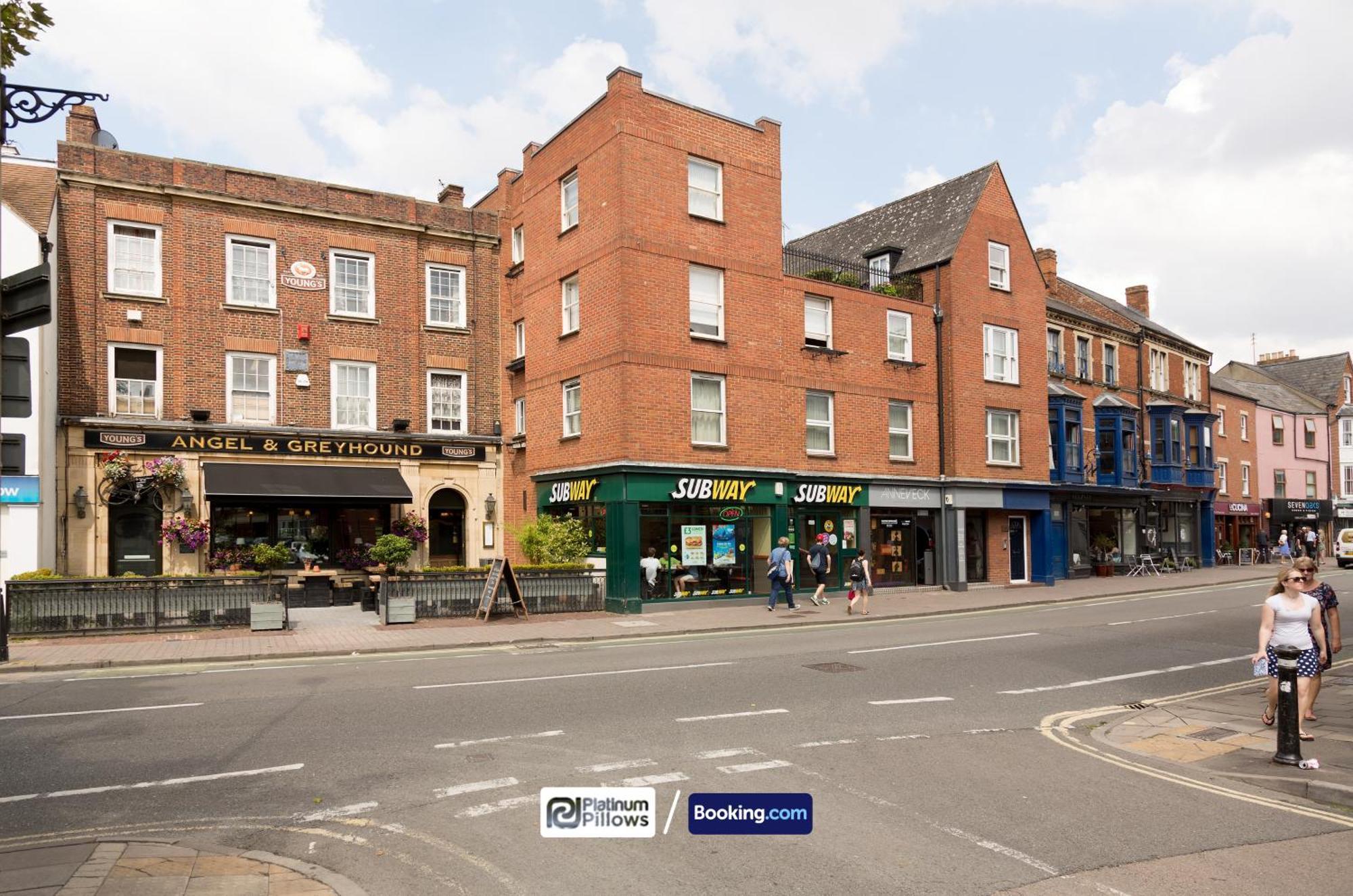 Modern Oxford 4 Bedroom Apartment, Contractor Accommodation, Walkable Into City Centre, Weekly & Monthly Deals Exterior foto